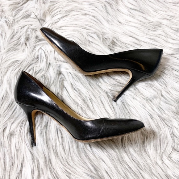 Jimmy Choo Shoes - Jimmy Choo Black Leather Pumps